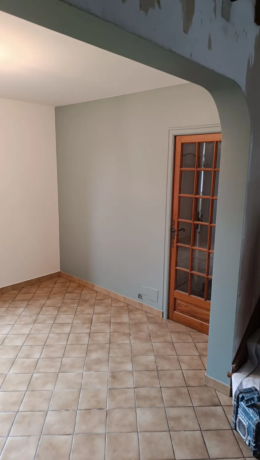 peintre en batiment taillis
